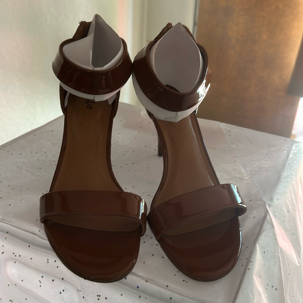 Brown Style & Co from Macys. New/without box. Size 9